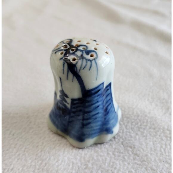 Antique Japanese Transferware Blue Flow Potpourri Holder Birds Tea House - Picture 3 of 12